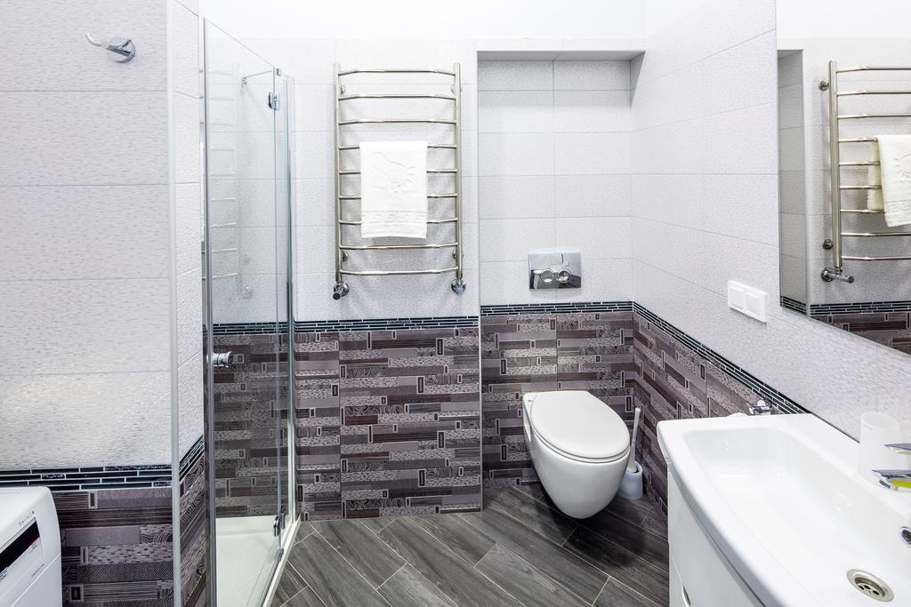Asao-Apartments Walking Center Zone Лвив Екстериор снимка